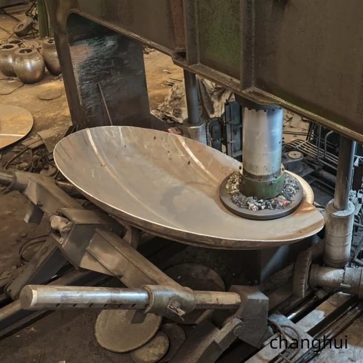 Large Diameter Pipe Caps manufacturers